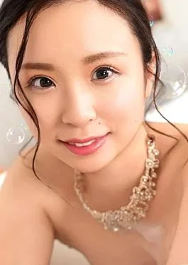 1P-041826-001 Welcome To Luxury Spa: Ayu Kojima