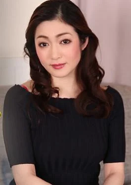 CR-072925-001 Comparing Sex With Beautiful Makeup And Without Makeup Tonight10 I Tried Sex With Beautiful