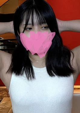 FC2PPV-4484476 19-year-old Shiro whose face looks exactly like Satomi Ishihara has sex with her pussy