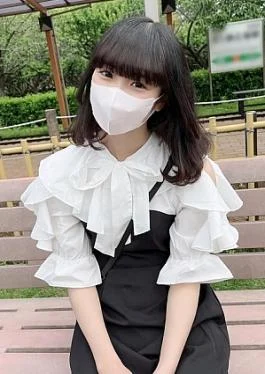 FC2PPV-4502602 A curious sports woman with a small face who is too weak for pressure