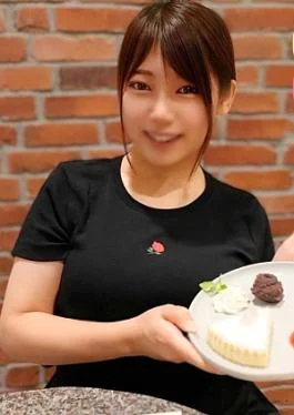 FC2PPV-4542668 First shot Facial appearance Soft breasts full of love, I cup thick upper lip,