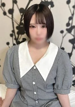 FC2PPV-4545307 Big butt beautiful big breasts no half-crying cum swallowing A concafe girl with F-cup