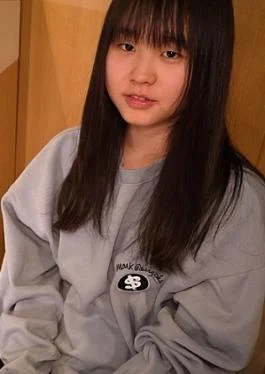 FC2PPV-4551752 Kirari a F-cup girl with no make-up who is dissatisfied with her boyfriends penis