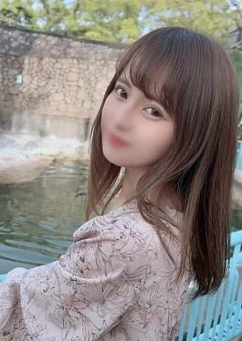FC2PPV-4552433 A petite and cute receptionist who cant forget the pleasure ingrained in her body