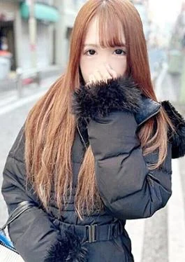 FC2PPV-4633282 A slender beauty in a first year beauty consultant called out to the roadside
