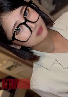 FC2PPV-4770863 A Super Intelligent Black-haired, Big-breasted Secretary!! Her Huge, Divine Ass Ripples With Every Thrust!!