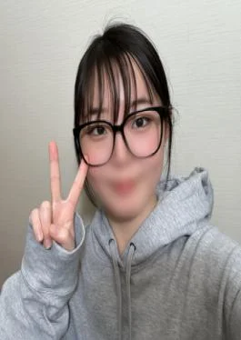 FC2PPV-4846759 Exclusive Sale 50% OFF! 1290 Points Until 3/3 First Shoot *Bonus Included 19-year-old Nerd