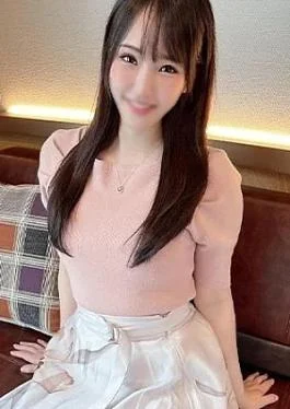 FC2PPV-4889972 Uncensored**pyjpx*jsps Serious insemination creampie sex deep in the vagina of my admired Emiri-chan, who