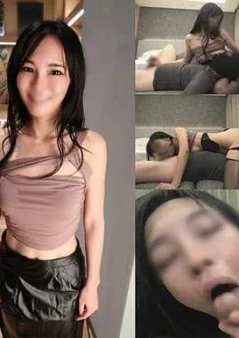 FC2PPV-4895427 Uncensored Beautiful flight attendant of a certain airline greedily sucks on cock like a