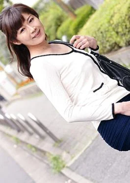 PA-062524-100 A married woman doesn’t know what to do with a beautiful mature body