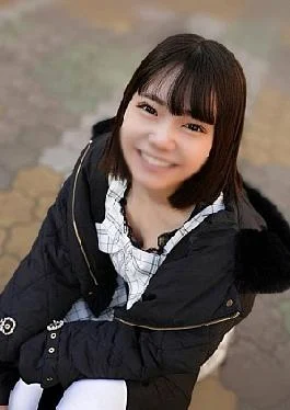 Pupufu-4661330 Faith Rivered Part-Time Workers at Pachinko Parrose that Play and Adultos. A Woman Wow