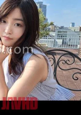 SIRO-5240 A nave professional student who has just moved to Tokyo from the countryside has
