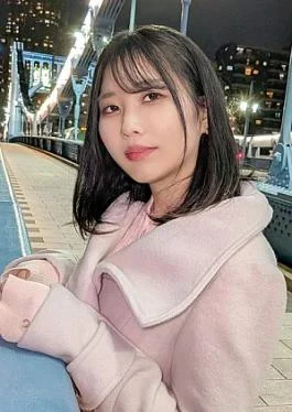 SIRO-5690 There’s an eroticism here that you can’t imagine from her cute face A perverted