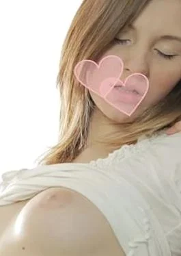 FC2PPV-4971936 Uncensored A slender brunette with an outstanding figure and a super cute look. Shes